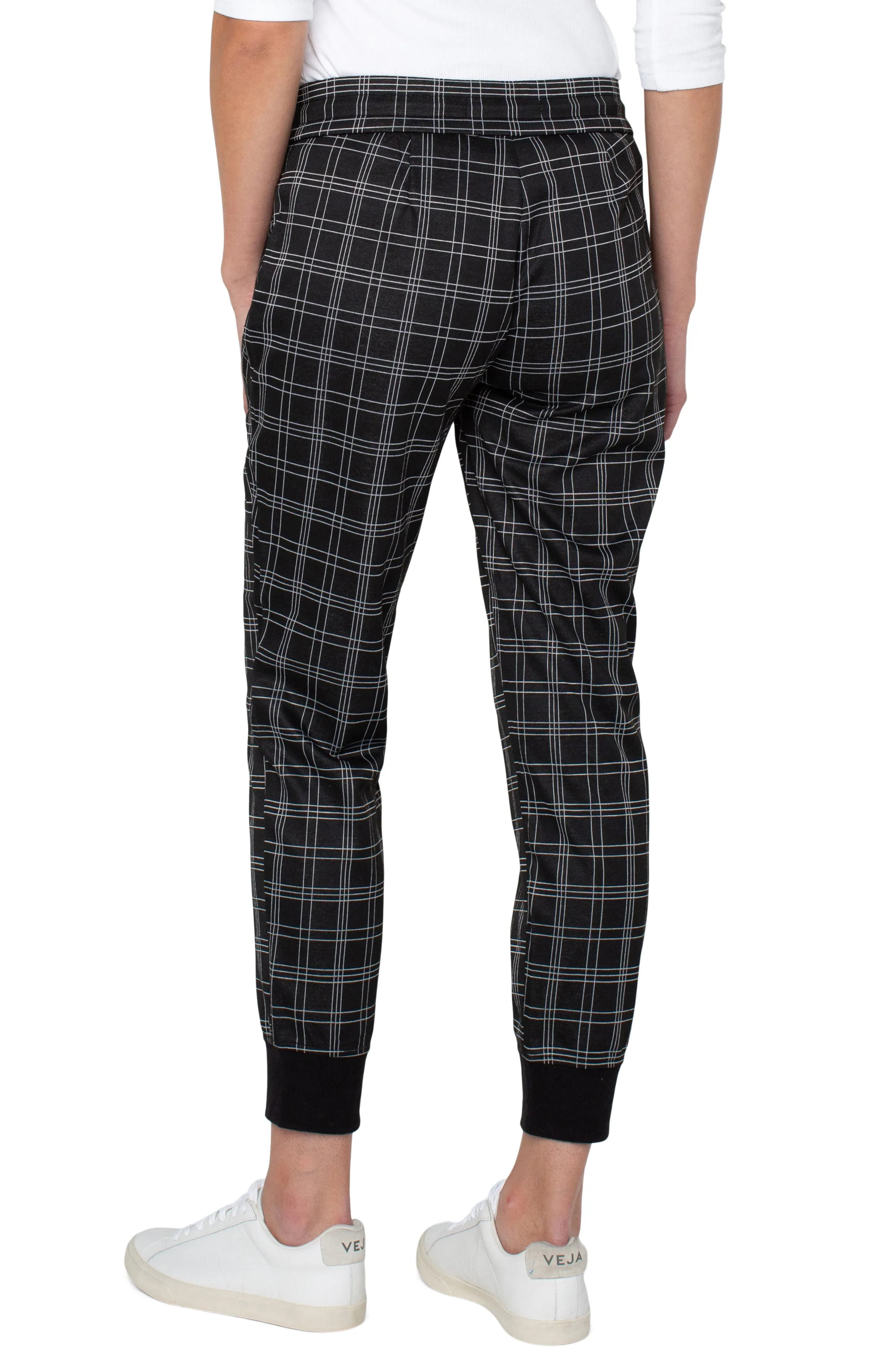 Liverpool Jogger w Zip Pockets and Rib Cuff (Black/White Graphic Plaid)